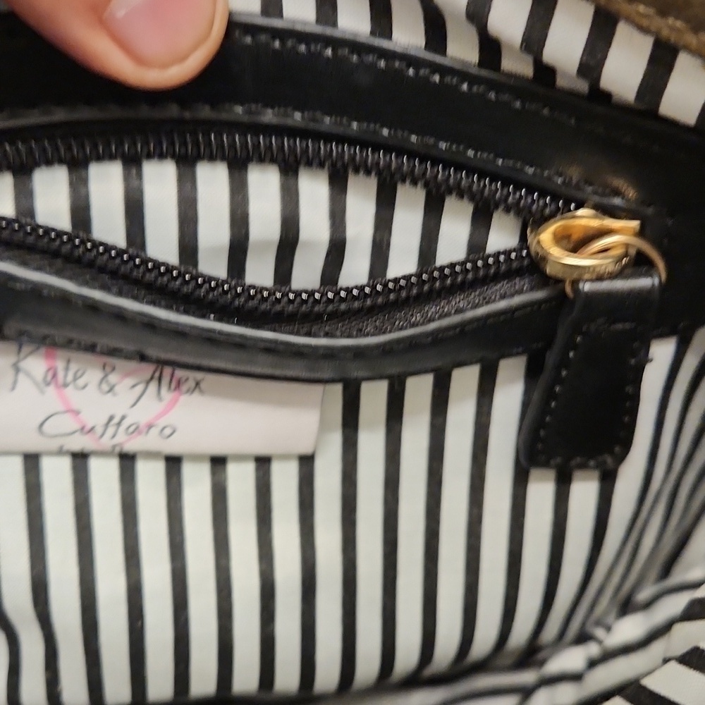 Kate & Alex Shoulder Purse - Picture 7 of 7